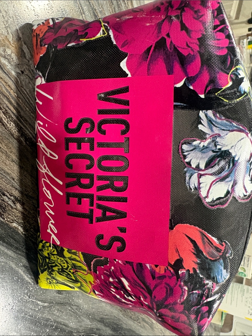 Victoria's Secret Women's Floral Black makeup bag